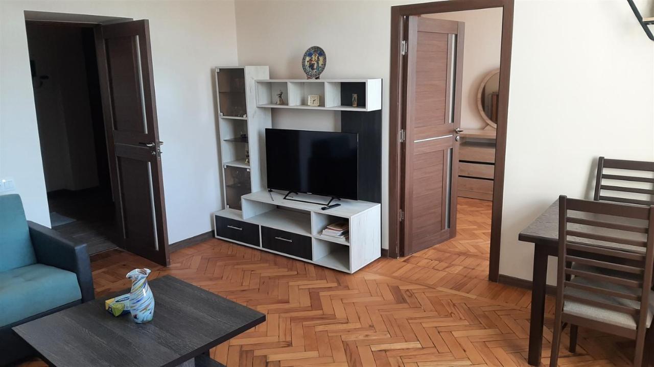 Apartment Called Cascade Erywań Zewnętrze zdjęcie